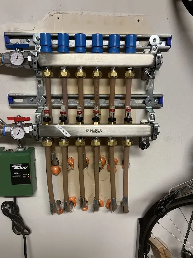 Plumber performing Water Heater Repair at a residential property in Las Cruces